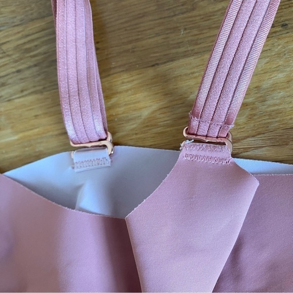 Knix Rose Gold Pink Evolution Wireless Unpadded Bra Size 2 - Picture 7 of 9
